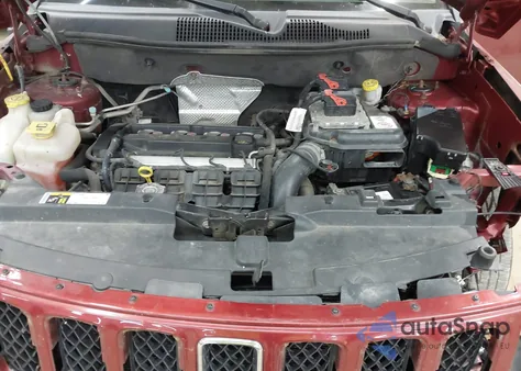 2014 Jeep Compass Sport z USA, uszkodzony, nr VIN 1C4NJCBA7ED925076